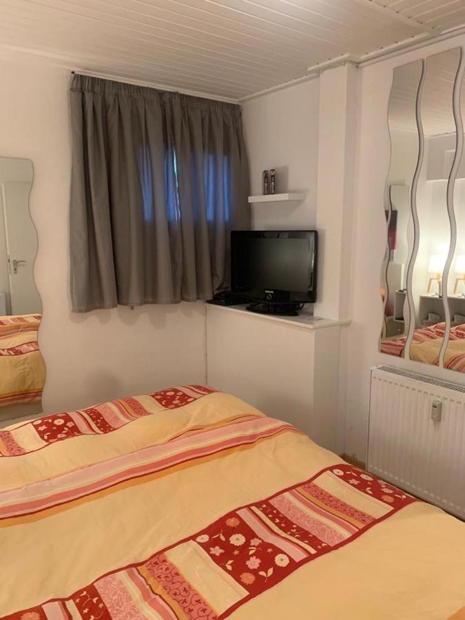Ferienwohnung Waldblick トートナウ エクステリア 写真